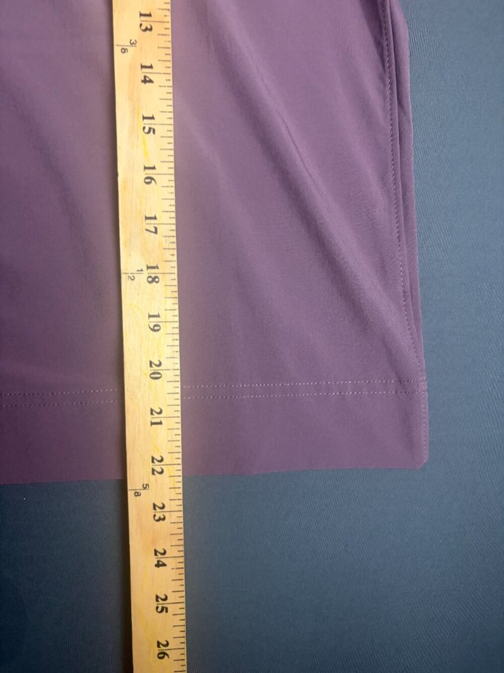 Athleta Size L Hike Packable Top Vented Short Sleeve Button Front Mauve Utility - Picture 4 of 7